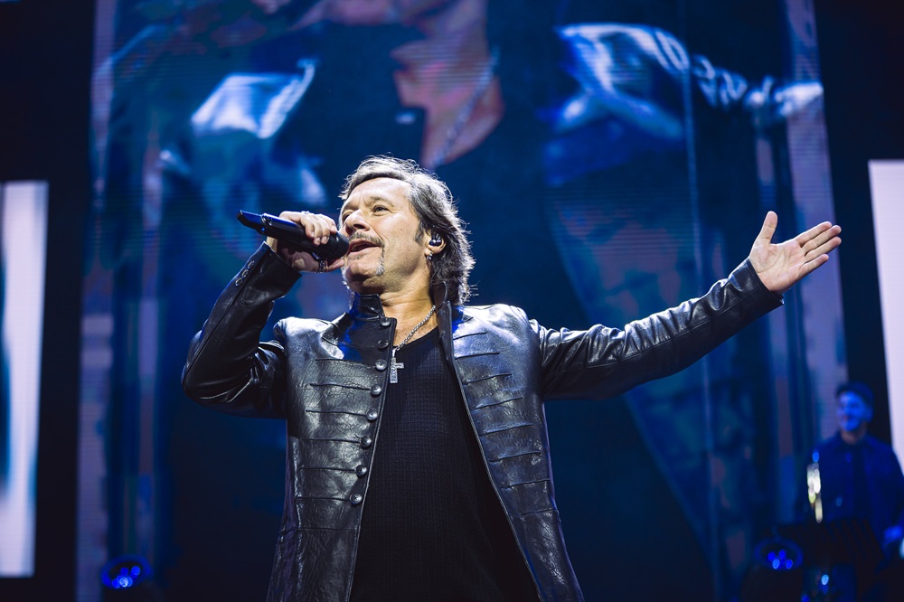 Diego Torres protagonizó dos noches cargadas de emoción y sumó en vivo una tercera fecha