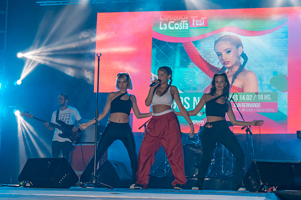 AGOSNISI showcosta6002