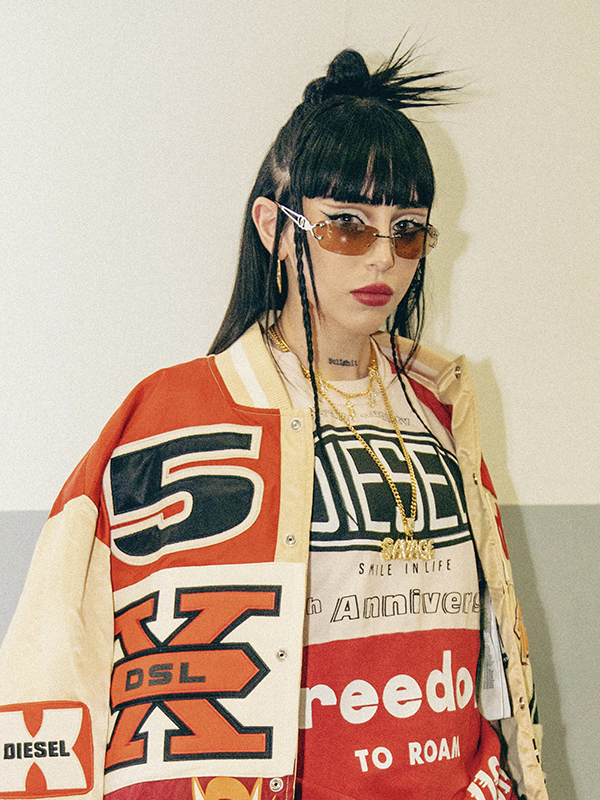 Nicki Espana 01X600