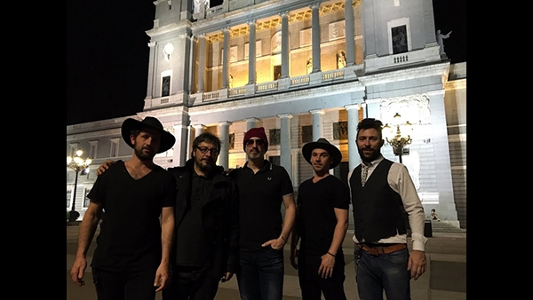 Super Ratones presentan "Un Minuto es Mucho Tiempo", nuevo video filmado en Madrid