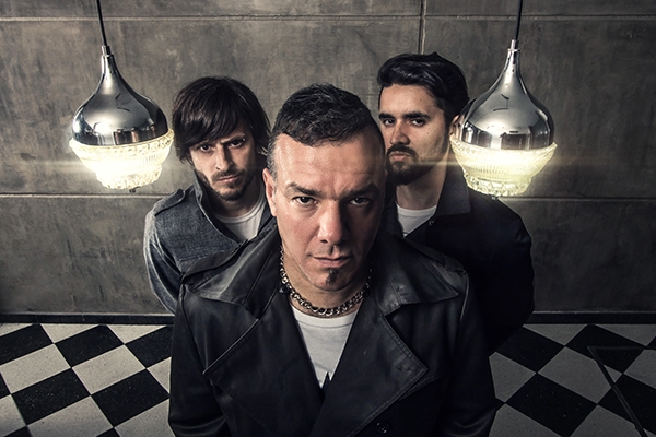 Vanthra presenta "El Desierto de Dios", segundo single adelanto de su álbum debut!