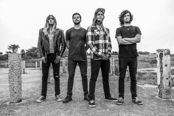 VISIÓN presenta "Te gusta viajar", primer corte de su álbum debut!