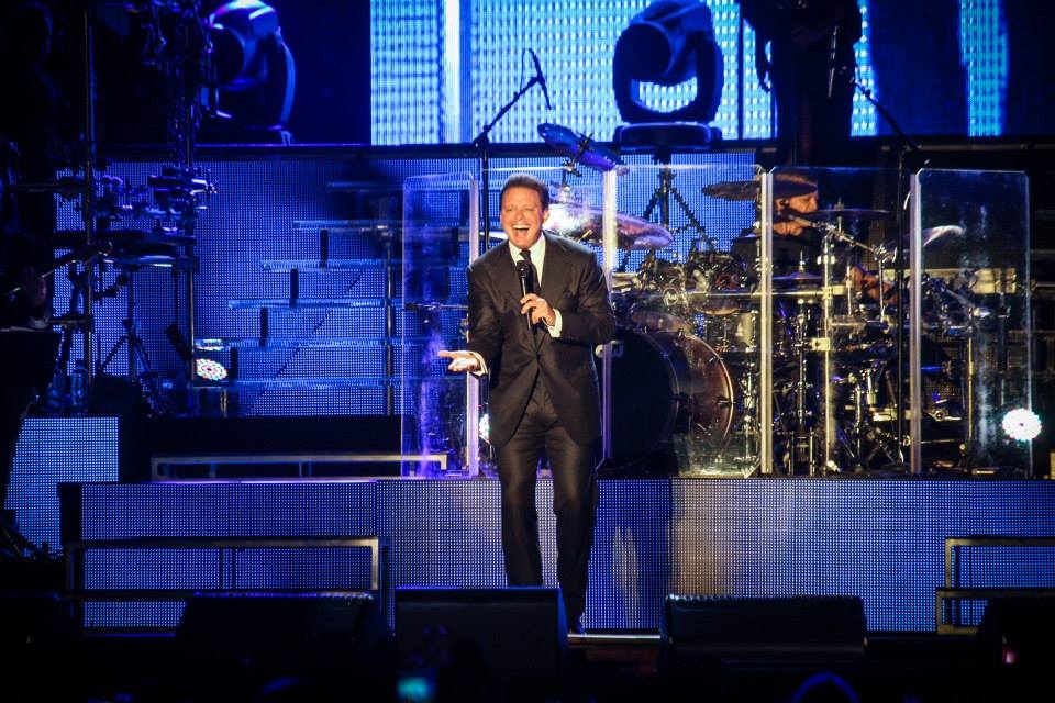 Arrollador primer show de LUIS MIGUEL en Buenos Aires, ante 18 mil personas en Estadio Geba!